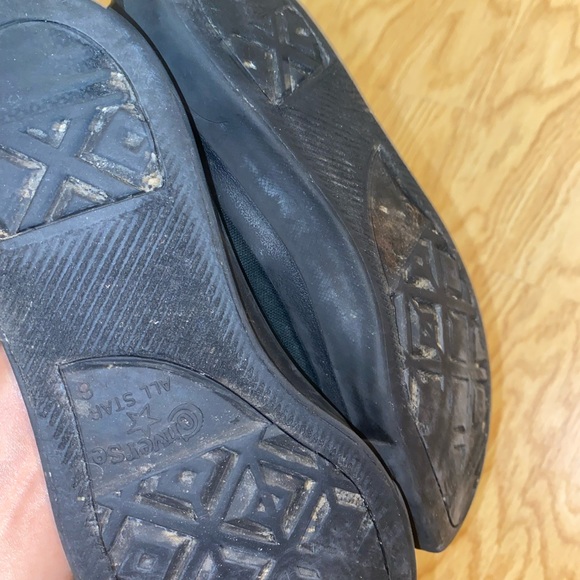 Black Hi Converses - Picture 2 of 3